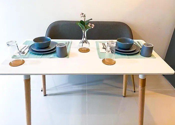 1 Bedroom Near Ccp Roxas Boulevard Pasay *