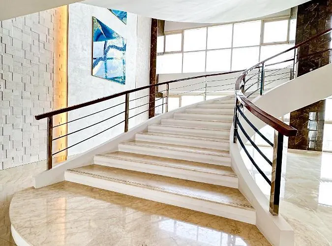 Apartamento 1 Bedroom Near Ccp Roxas Boulevard Pasay *